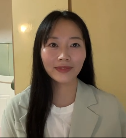 曹 女士