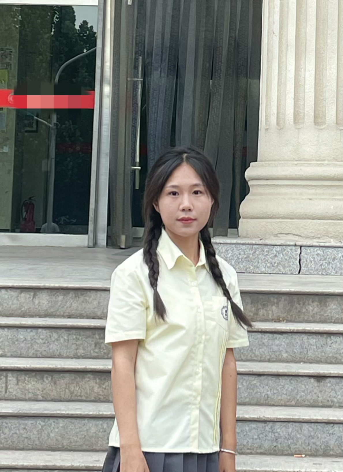 刘女